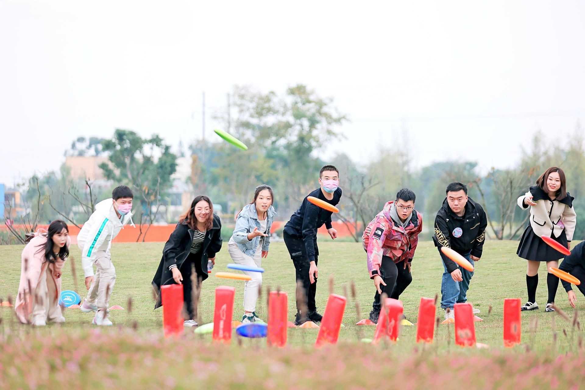 2022年10月26日彭州市总工会开展“职工婚恋 会聚良缘”职工联谊活动 3.jpg