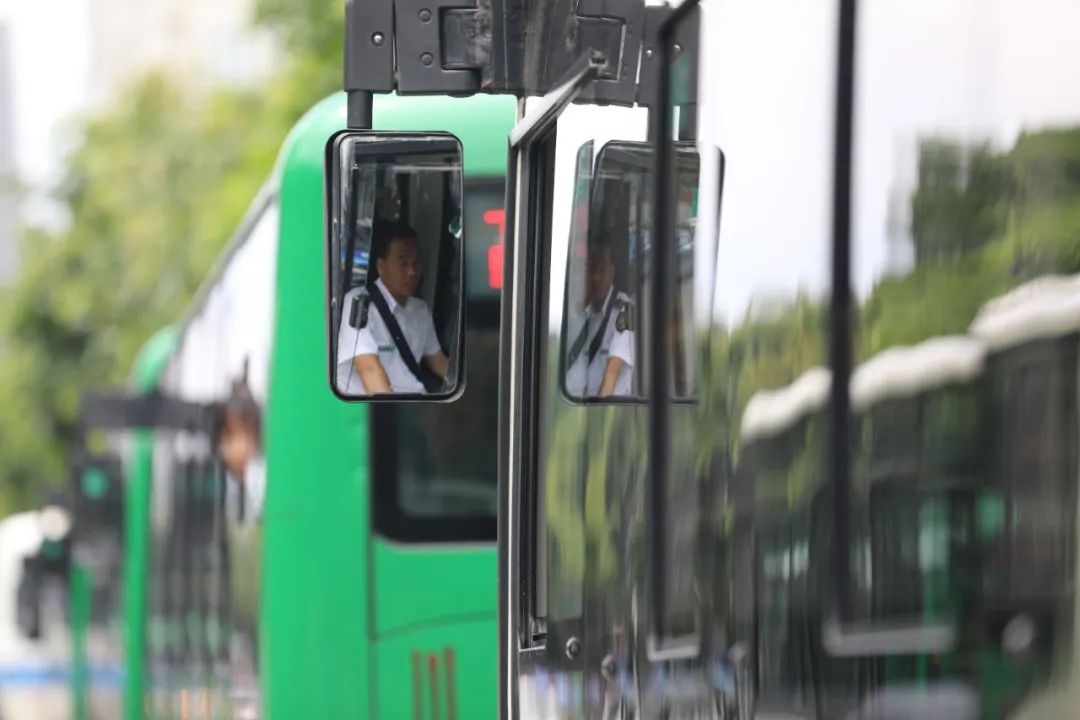 180755g1e212huo1e222h6.jpeg