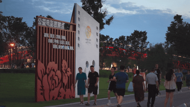 130704jyigqifzrnj7b741.gif