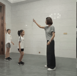 163624icry0r00t6m4ui4q.gif