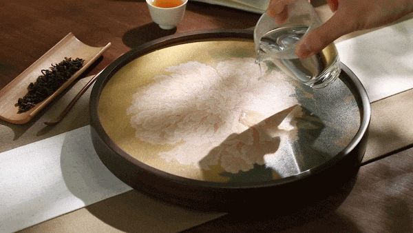 130546w2ule2ml62x9zpe6.gif
