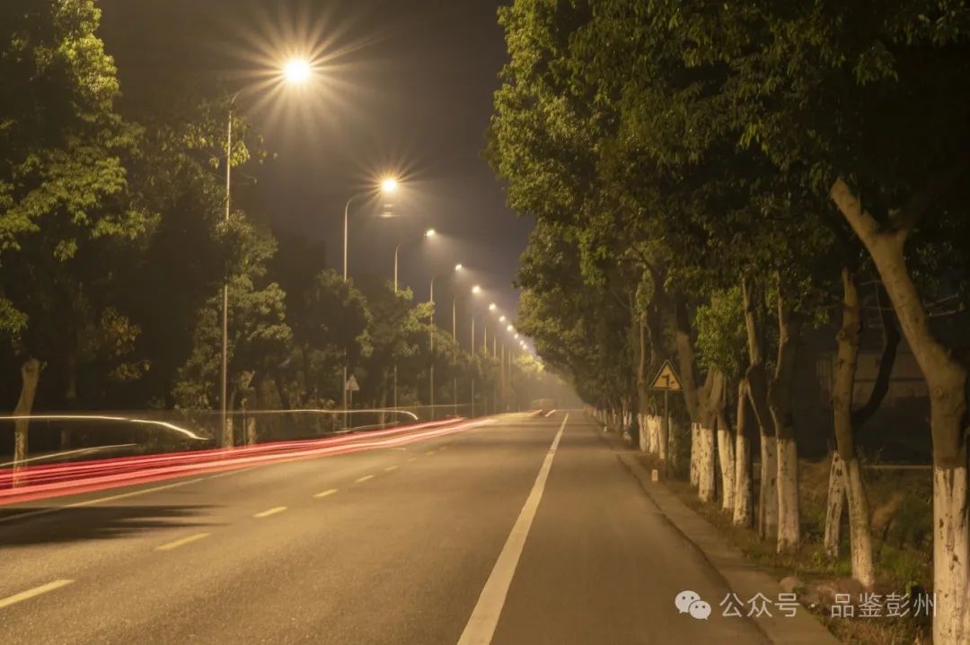 094032hmm44k19p1441bg1.jpeg