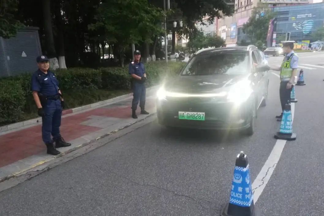 101506hkfenkgkkiw11lak.jpeg